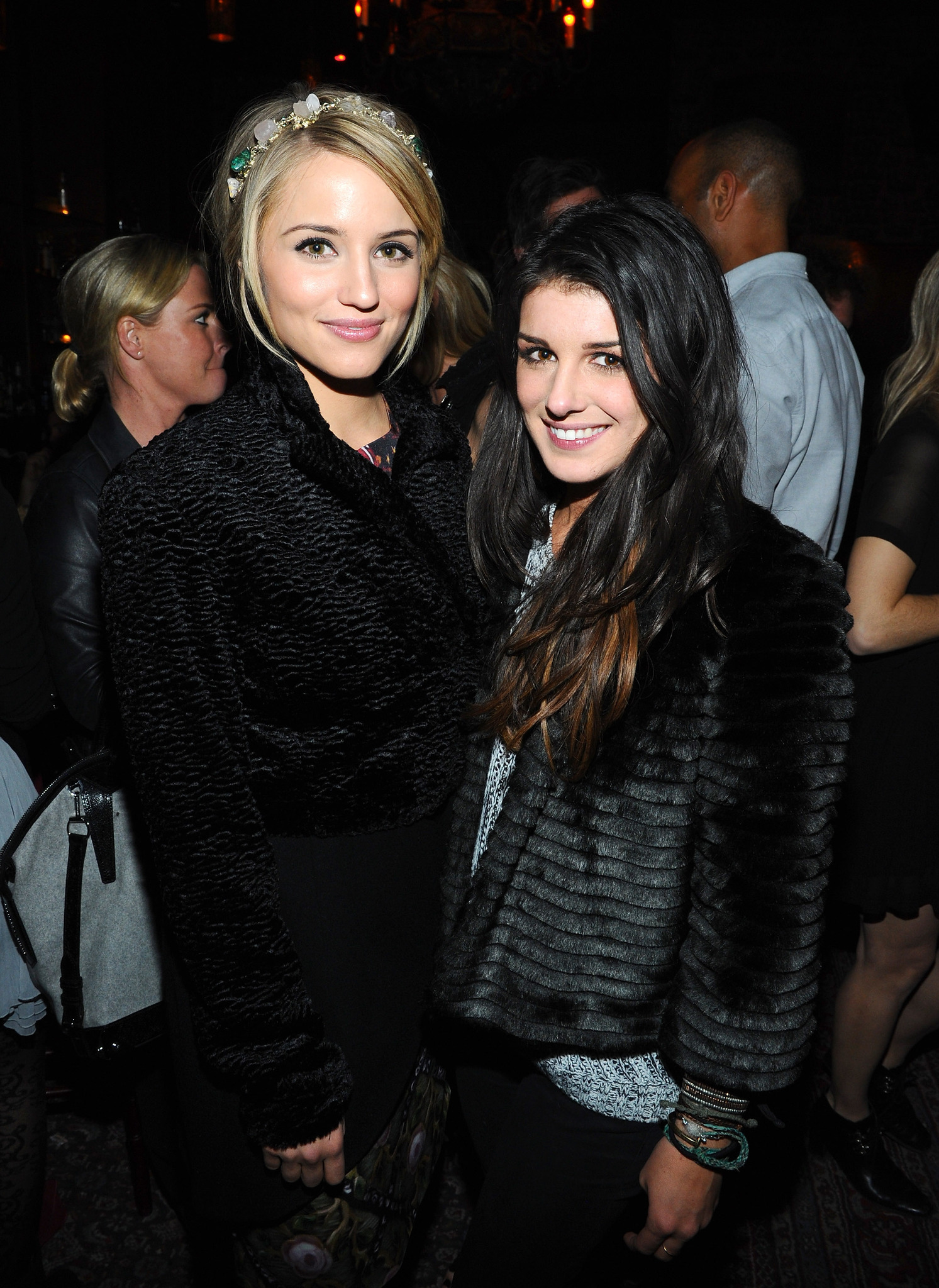 Shenae Grimes-Beech and Dianna Agron