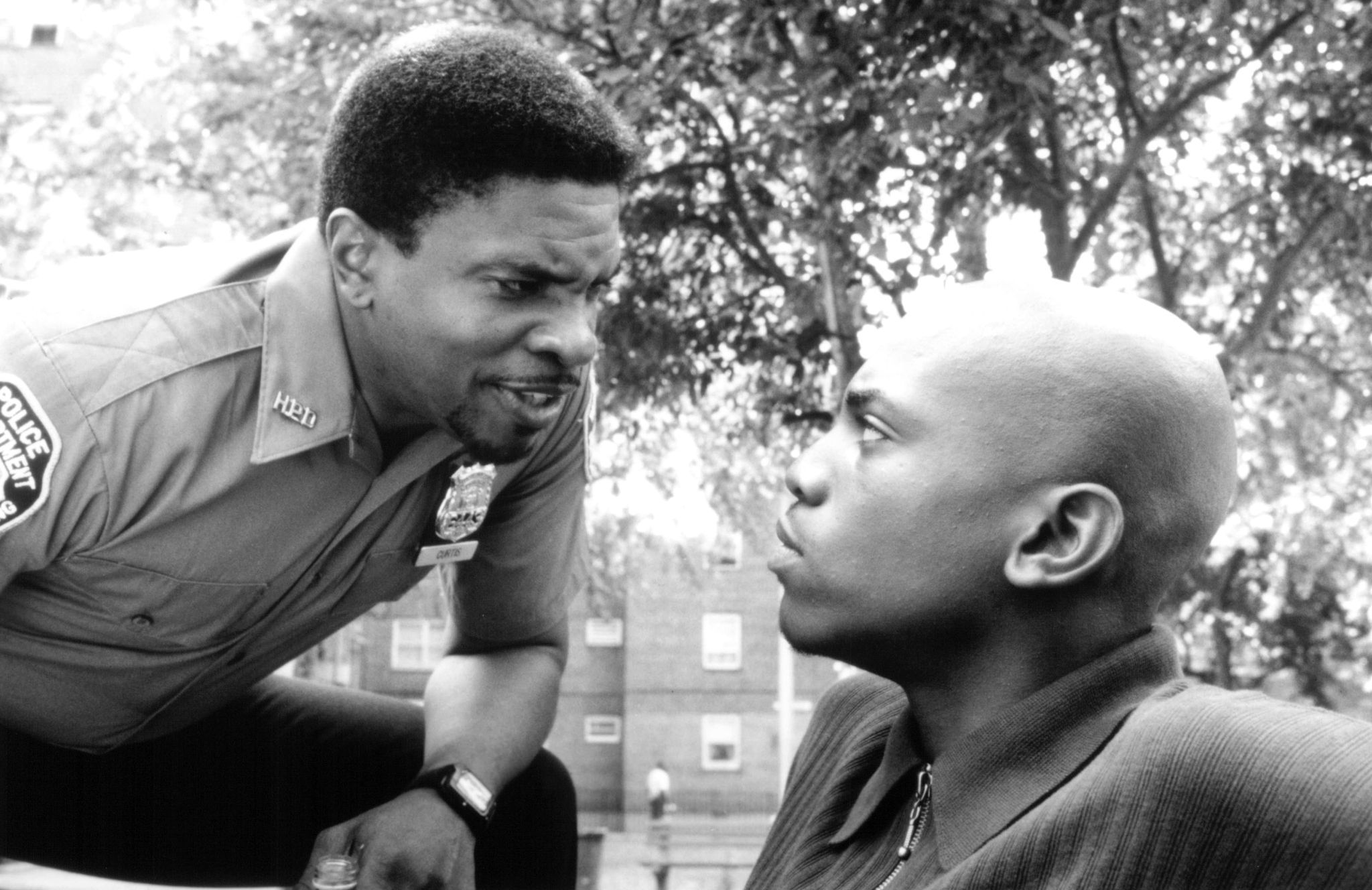 Still of Mekhi Phifer and Keith David in Clockers (1995)