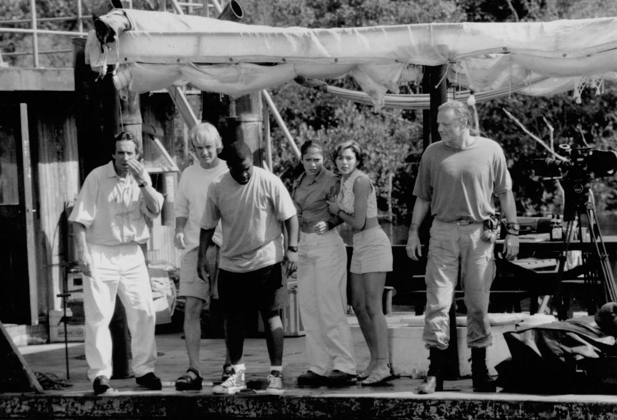 Still of Jennifer Lopez, Jon Voight, Ice Cube, Kari Wuhrer, Owen Wilson and Jonathan Hyde in Anaconda (1997)