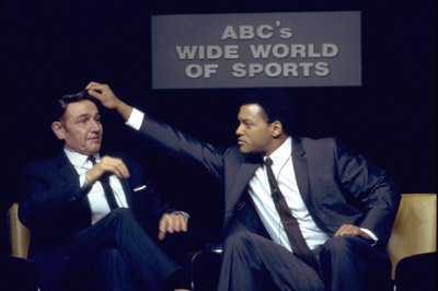 Still of Will Smith and Jon Voight in Ali (2001)