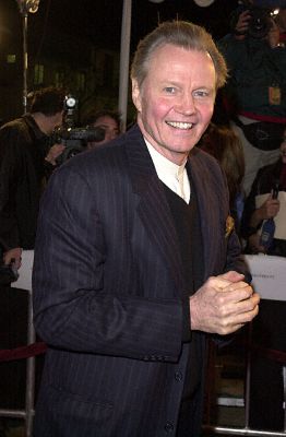 Jon Voight at event of Saving Silverman (2001)