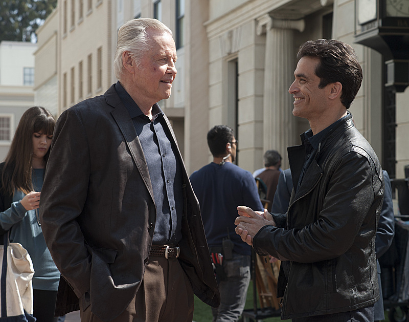 Still of Johnathon Schaech, Jon Voight and Suzanne Tenner in Ray Donovan (2013)