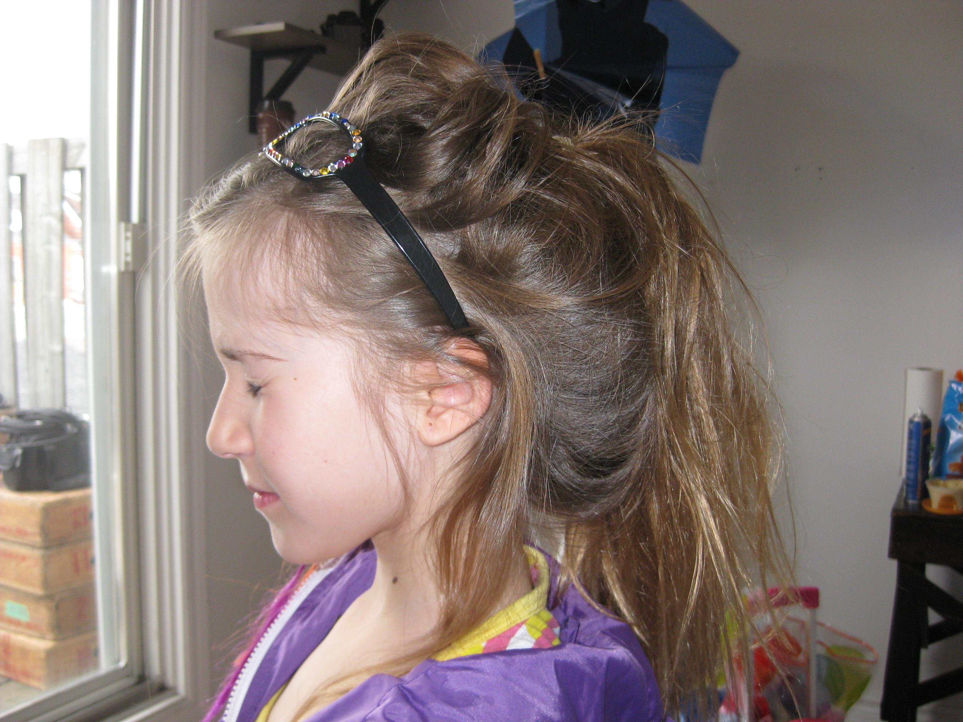 Gloria getting hair/makeup done on the set of FIVE MINUTE CALL ~ A RYERSON UNIVERSITY SHORT FILM