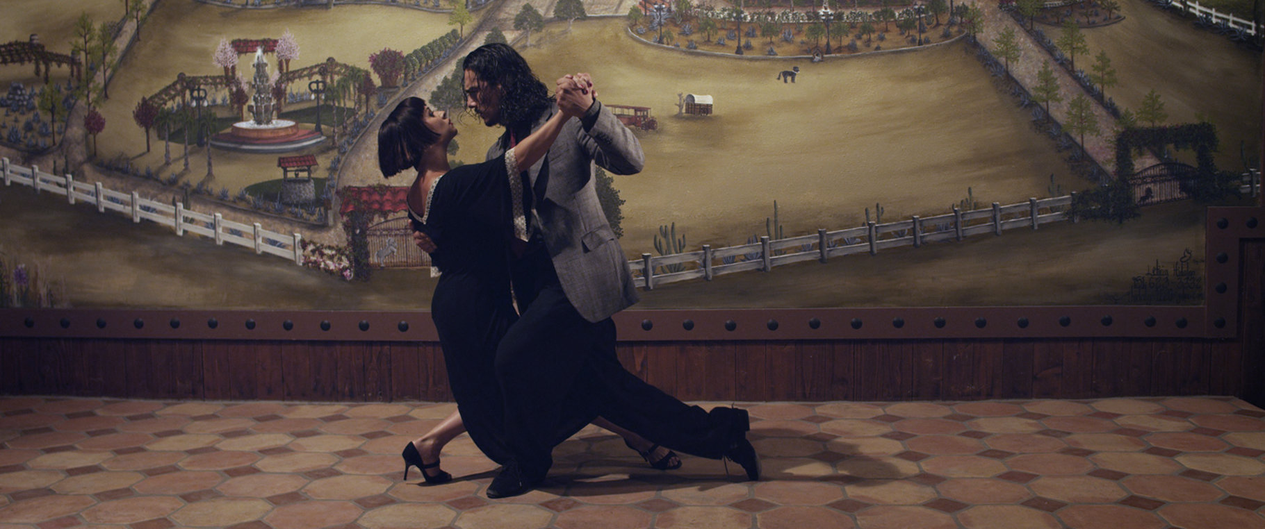 Mayte Valdes and Carlos Barrionuevo in Niña Del Tango (2012)