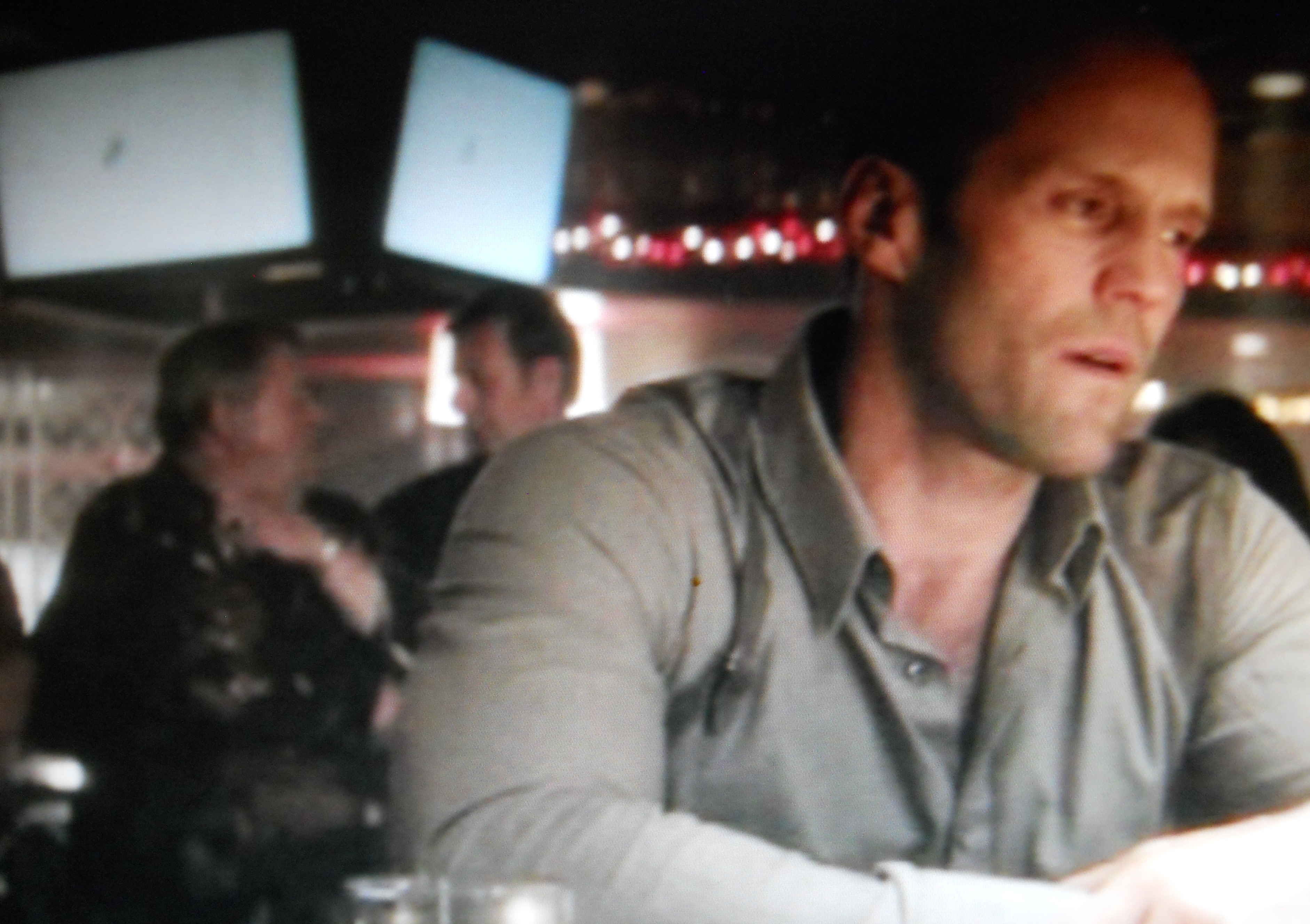 Still of James Roberts, Gus Rhodes and Jason Statham in Wild Card (2015).