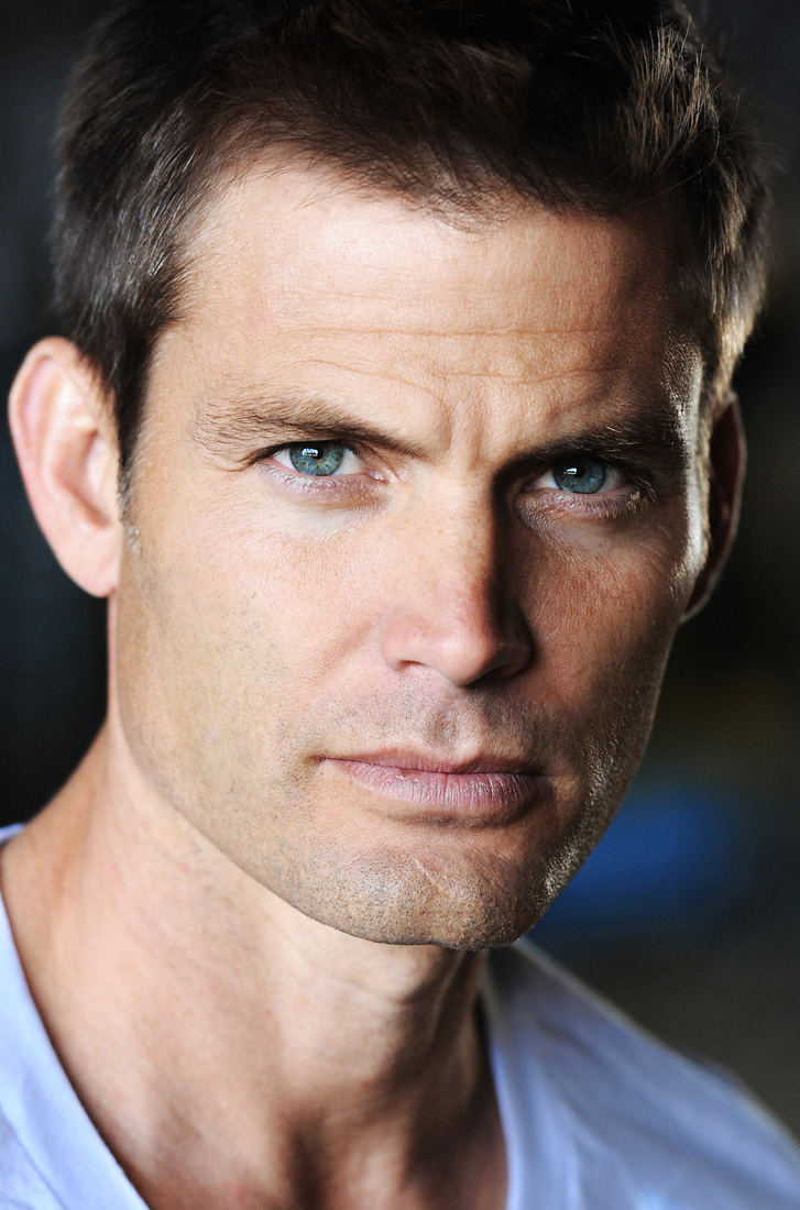 Casper Van Dien