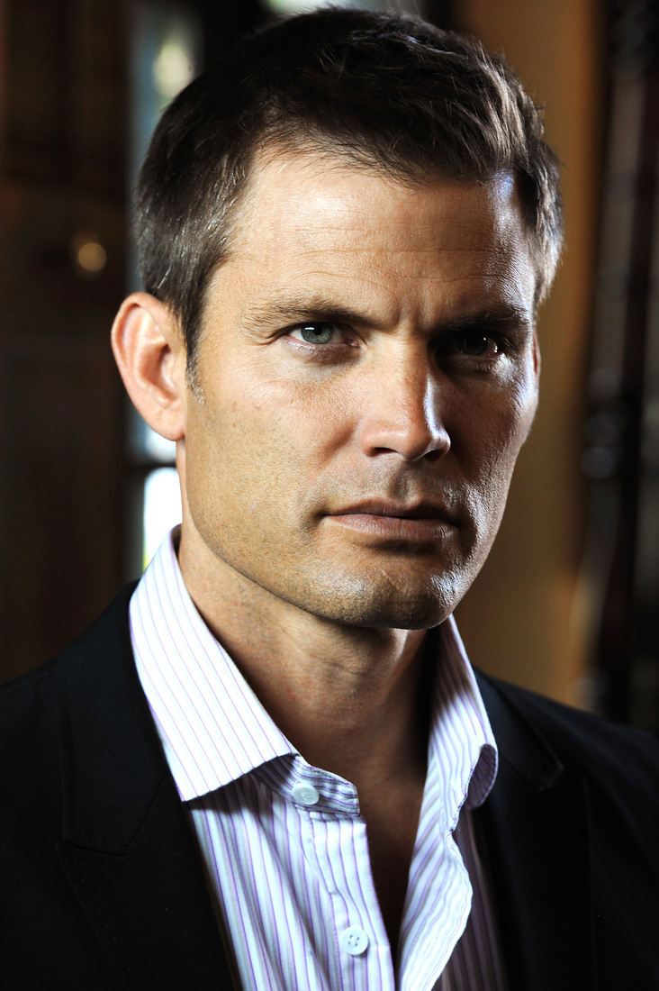 Casper Van Dien