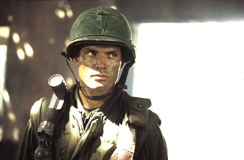 Still of Casper Van Dien in Going Back (2001)