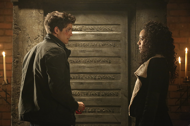 Still of Daniel Sharman and Maisie Richardson-Sellers in The Originals (2013)