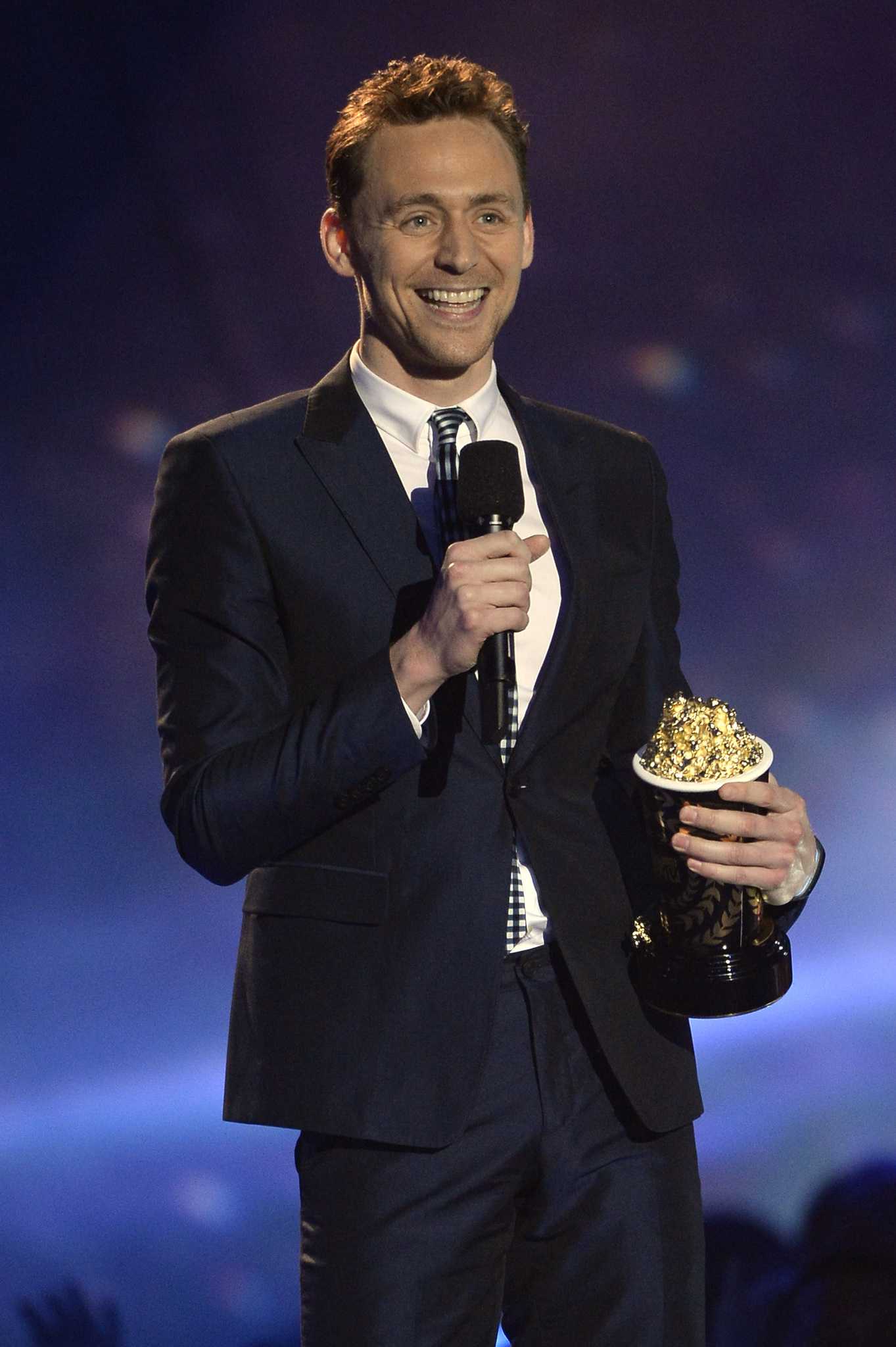 Tom Hiddleston at event of 2013 MTV Movie Awards (2013)