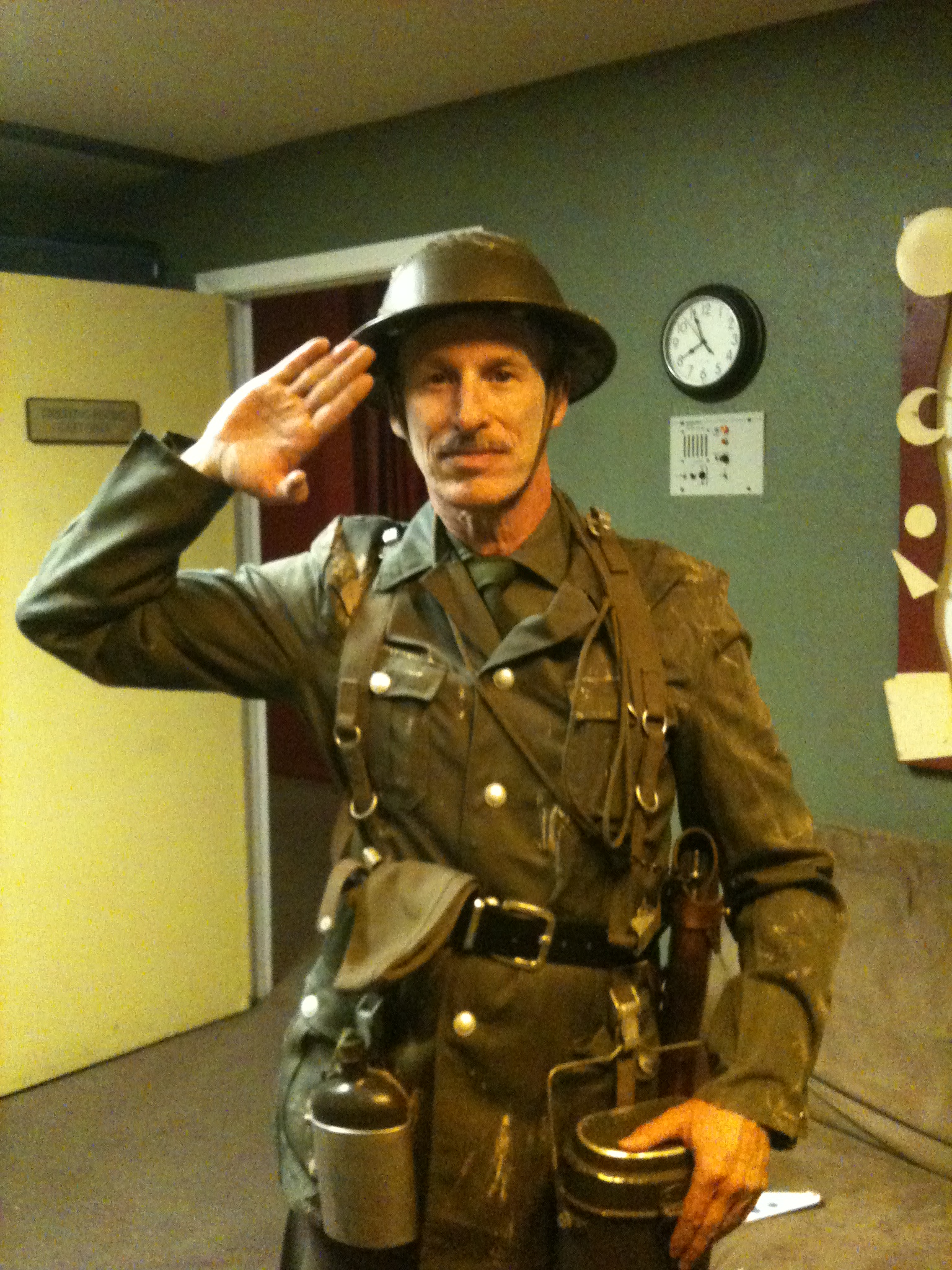 as Lt. (Uncle) Osborne. in Journey's End