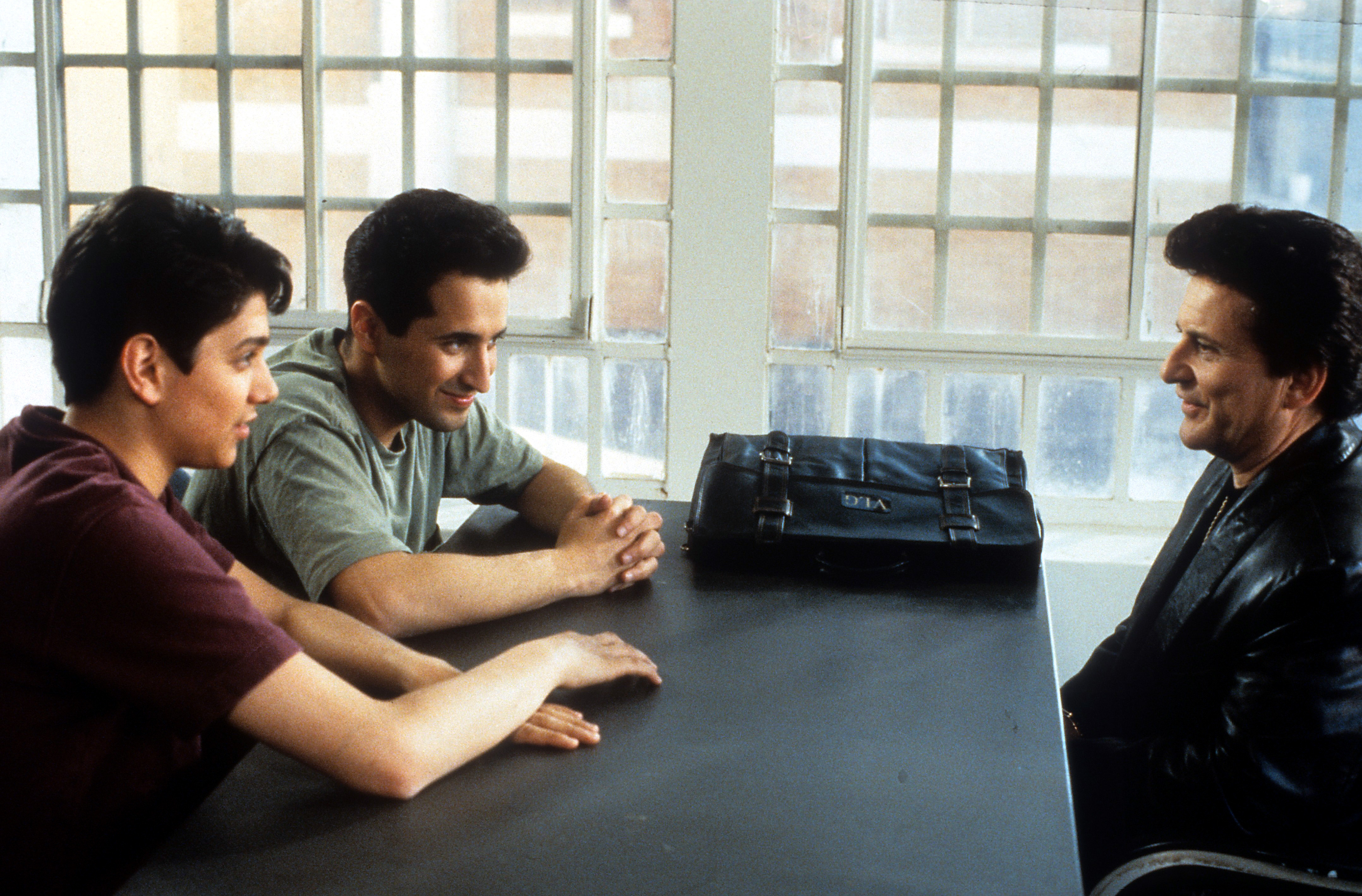 Still of Joe Pesci, Ralph Macchio and Mitchell Whitfield in My Cousin Vinny (1992)