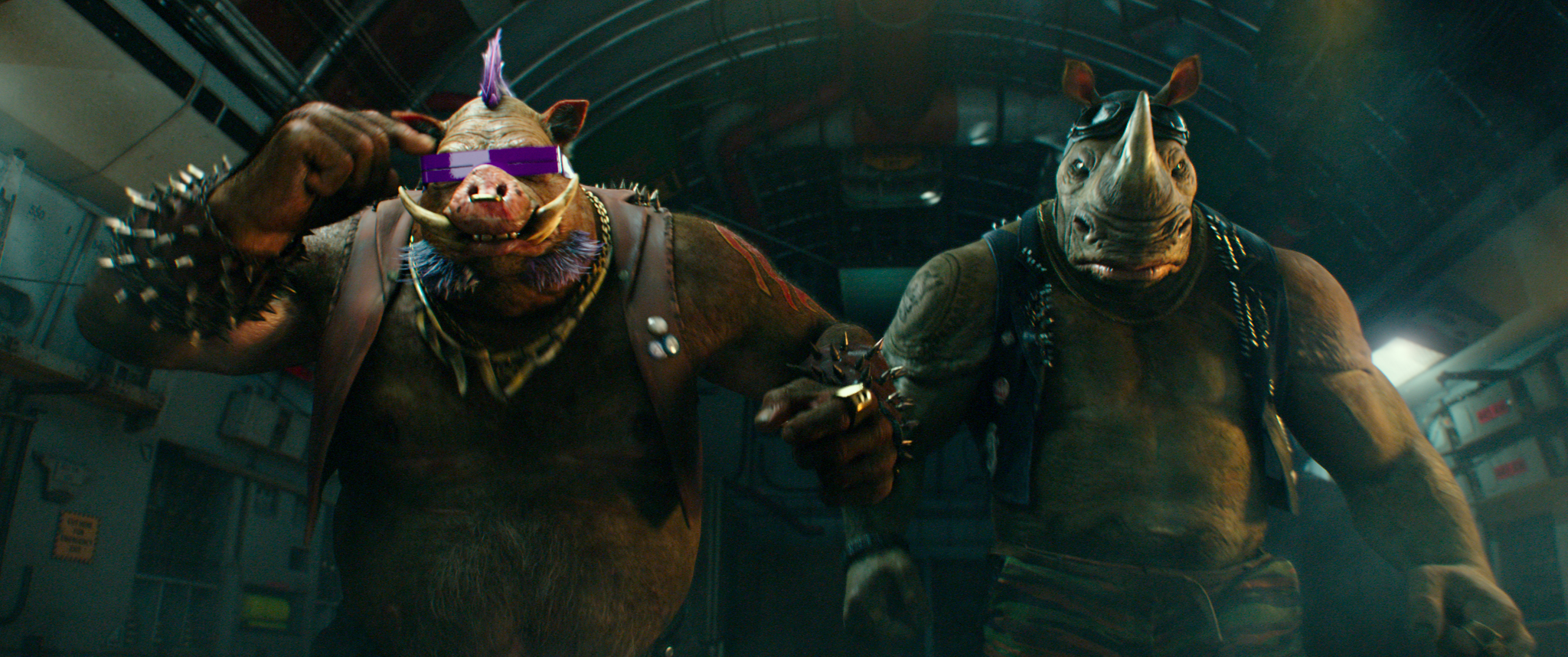 Still of Gary Anthony Williams, Stephen Farrelly and Myles Humphus in Teenage Mutant Ninja Turtles: Out of the Shadows (2016)