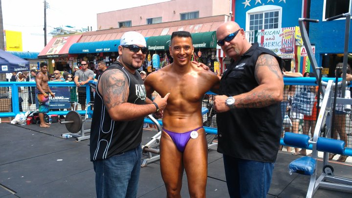Venice Muscle Beach BodyBuilding Show With Reality T.V Stars Matt & Froy of Reality T.V Show : Operation Repo 2011