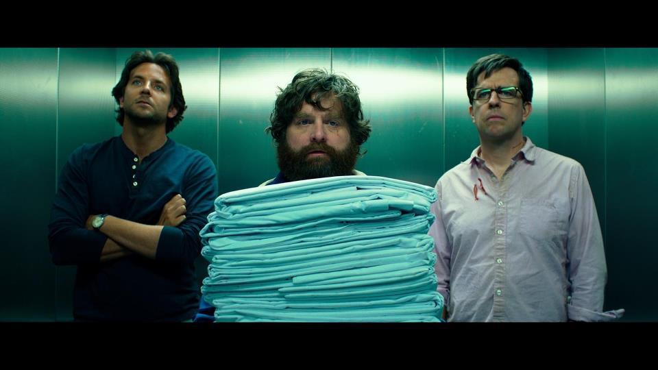 Still of Bradley Cooper, Zach Galifianakis and Ed Helms in Pagirios 3: velniai zino kur (2013)
