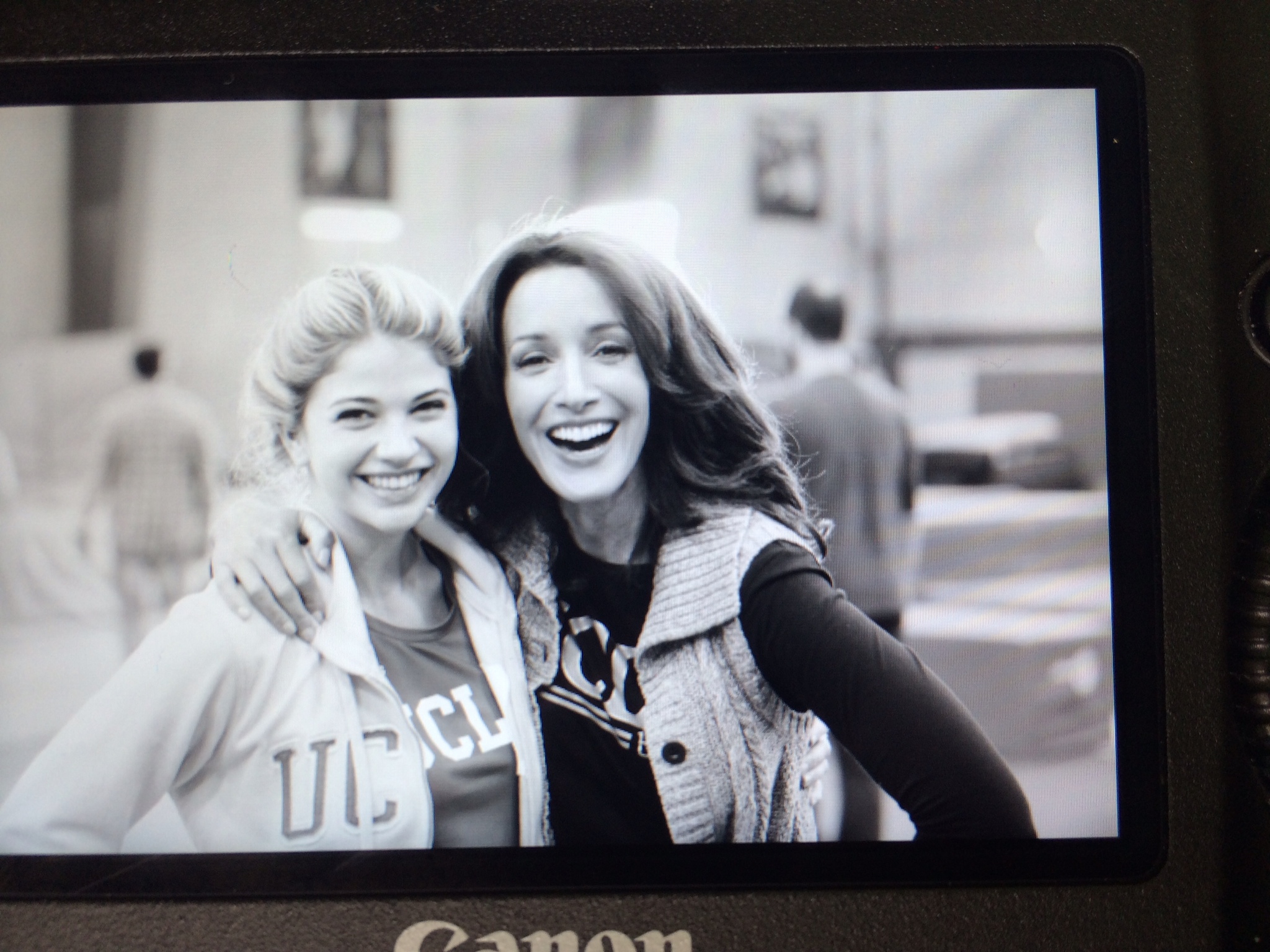 FULL OUT Jennifer Beals and Sarah Fisher