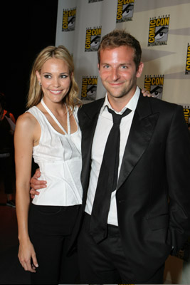 Leslie Bibb and Bradley Cooper at event of The Midnight Meat Train (2008)