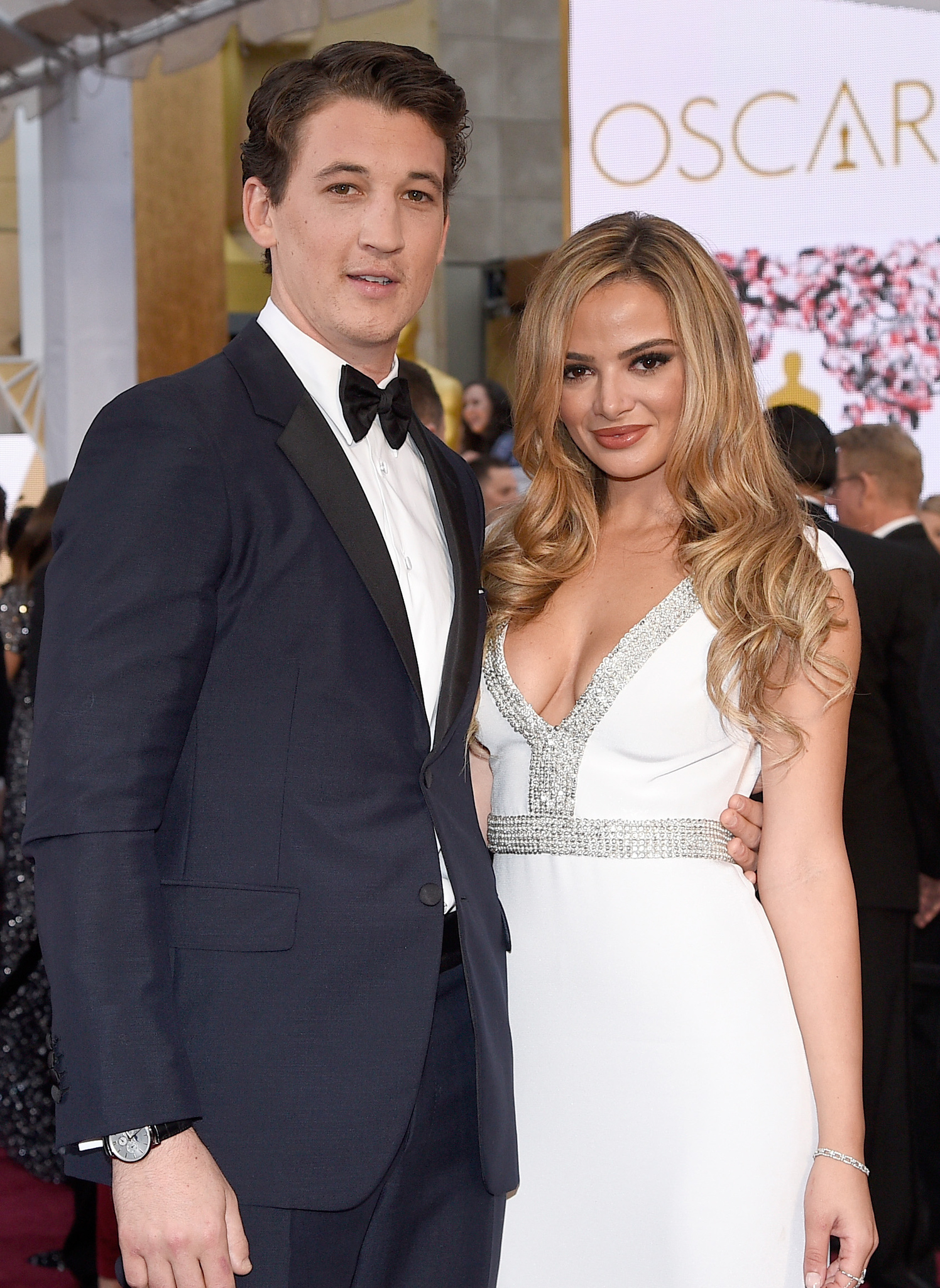 Miles Teller and Keleigh Sperry at event of The Oscars (2015)