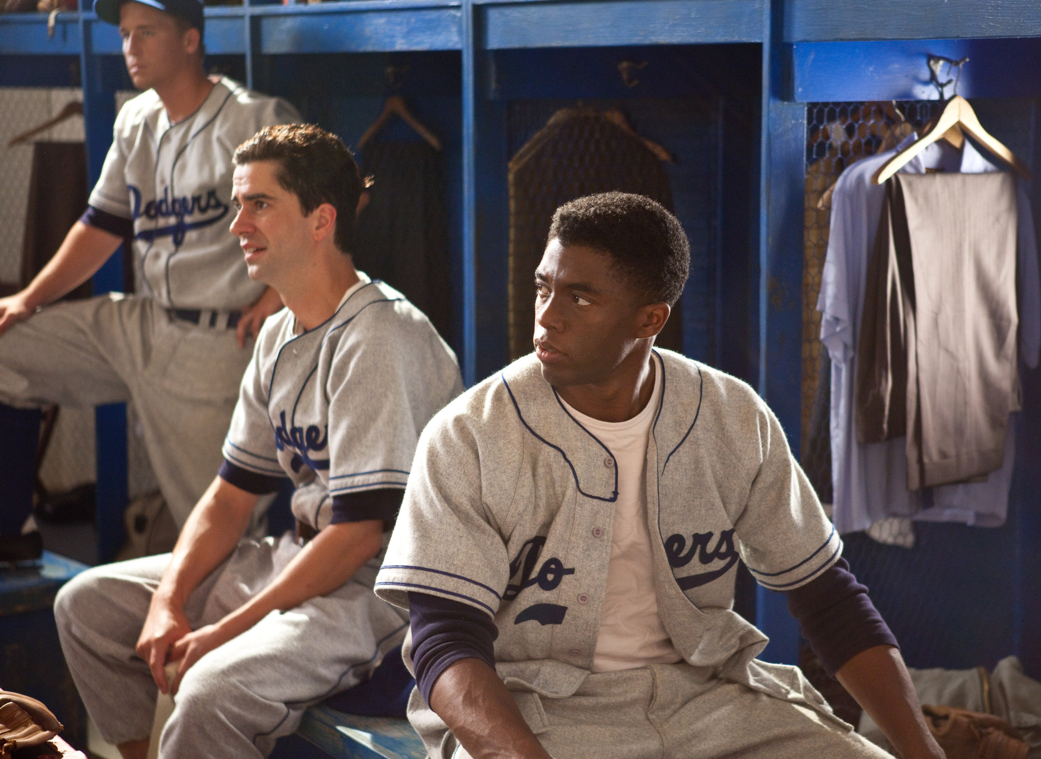 Still of Hamish Linklater, Chadwick Boseman and Blake Sanders in 42 (2013)