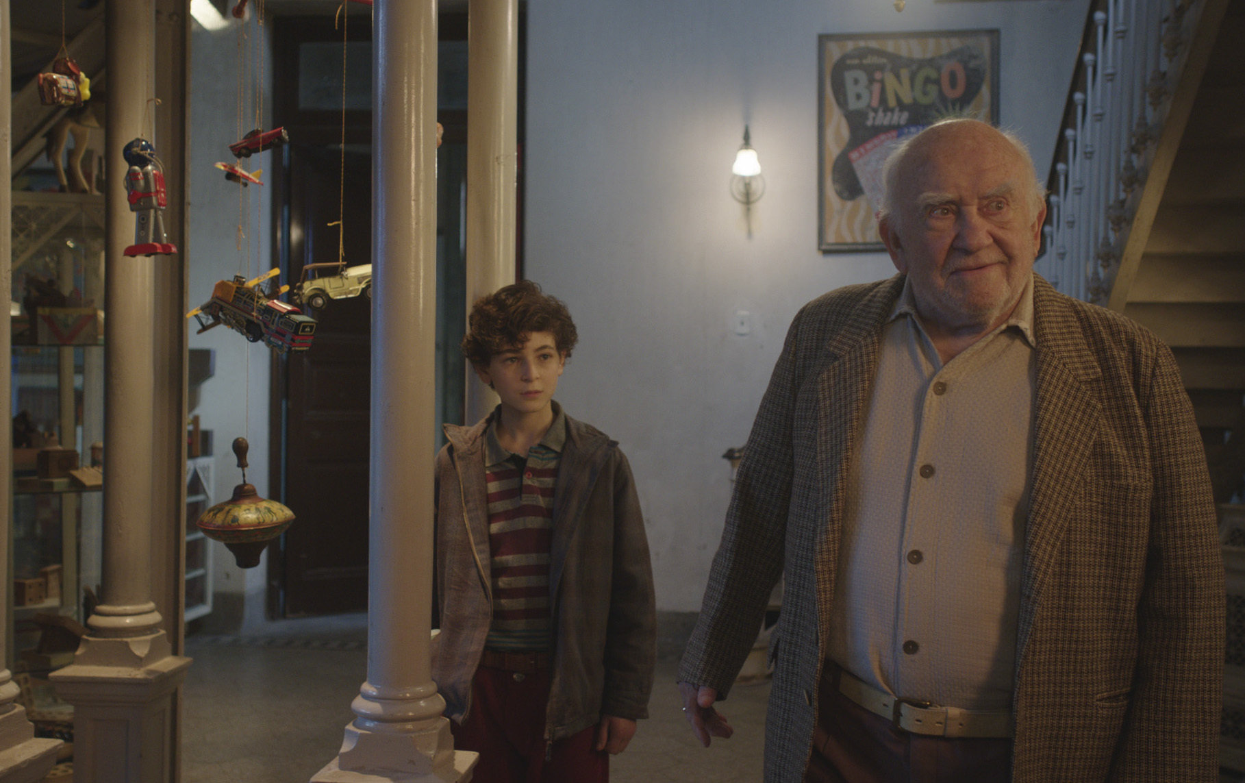 David Mazouz and Ed Asner in The Games Maker