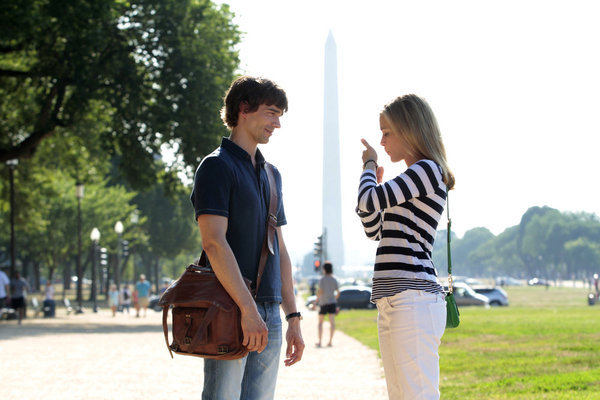 Still of Piper Perabo and Christopher Gorham in Covert Affairs (2010)