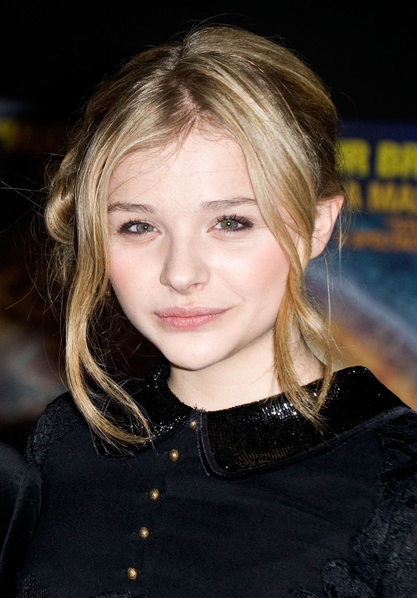 Chloë Grace Moretz at event of Hugo isradimas (2011)