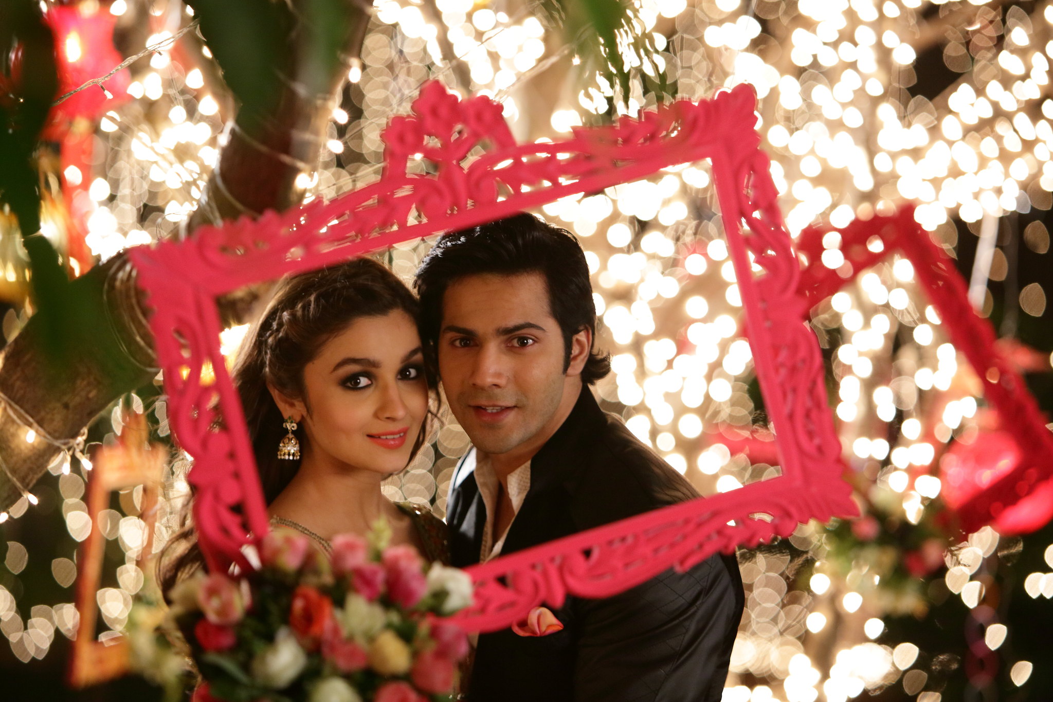 Still of Alia Bhatt and Varun Dhawan in Humpty Sharma Ki Dulhania (2014)