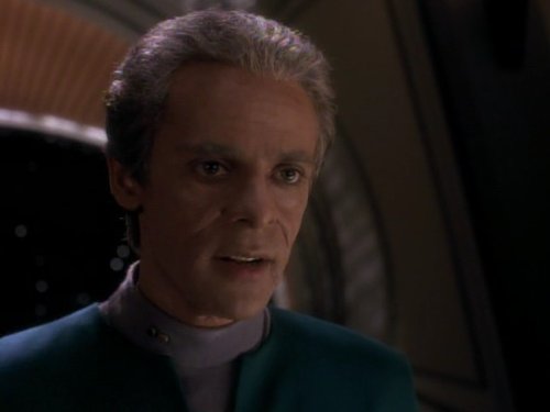 Still of Alexander Siddig in Star Trek: Deep Space Nine (1993)