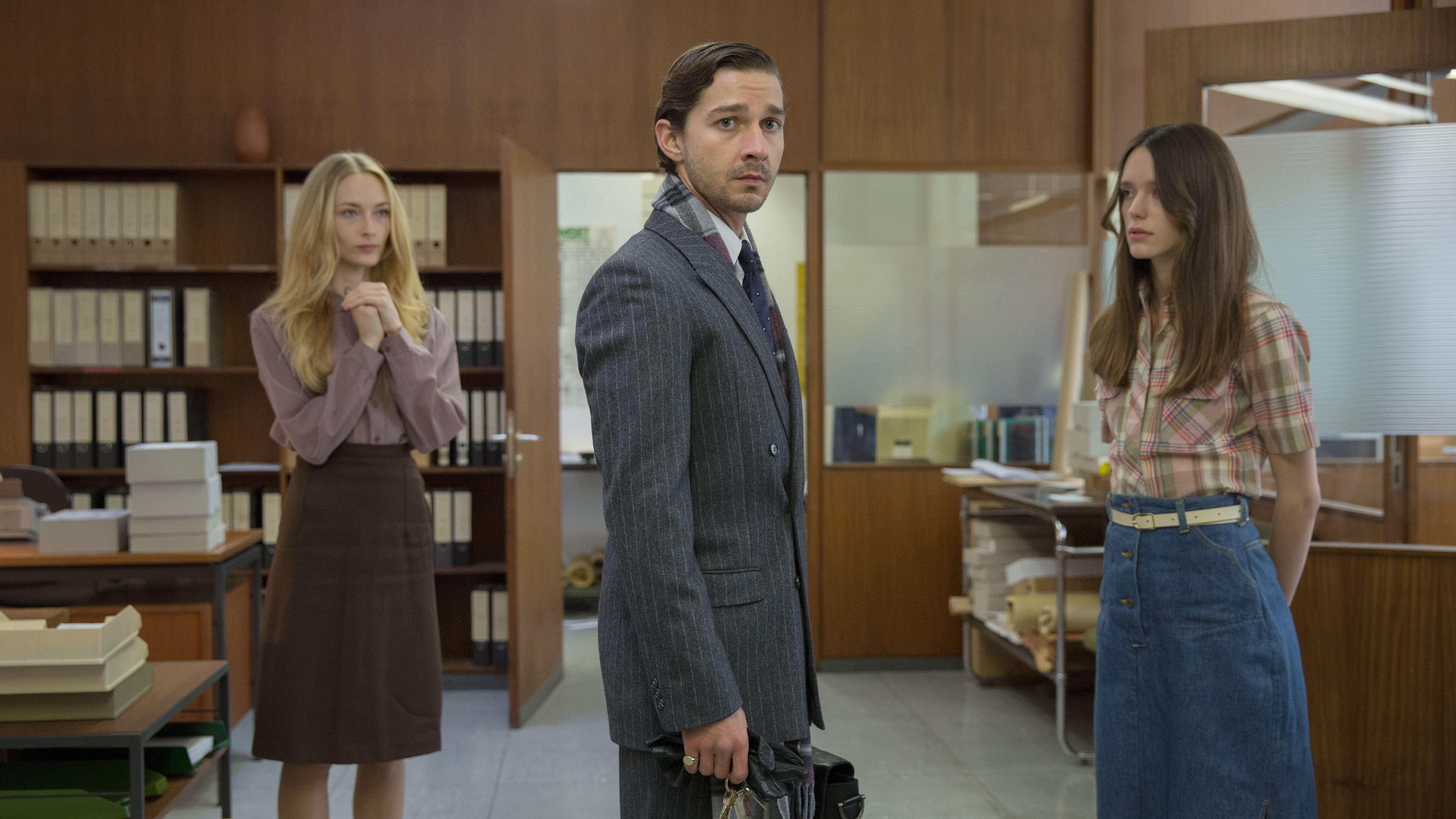 Still of Shia LaBeouf, Felicity Gilbert and Stacy Martin in Nimfomane (2013)