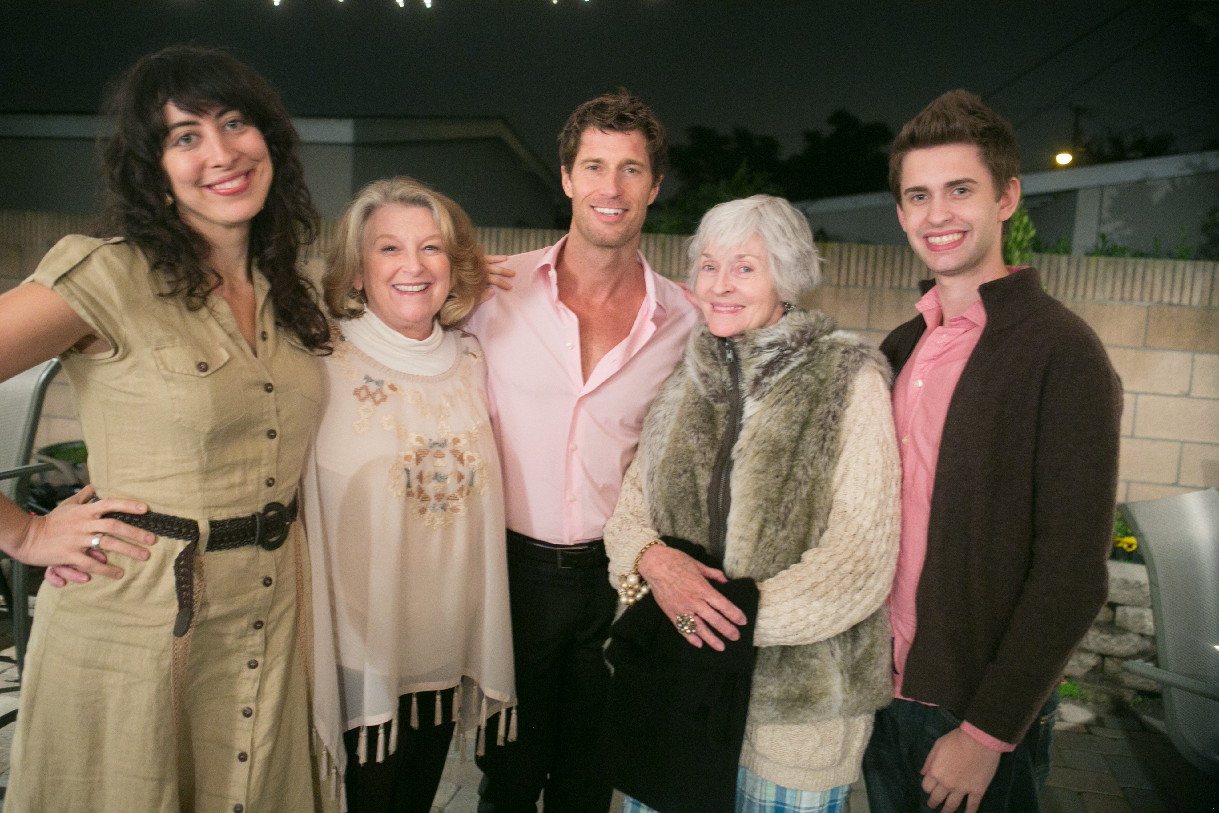 Rib Hillis, Lee Meriwether, Rebecca Wackler, Nina Millin and Nick Bolton in Birthday Cake (2013)