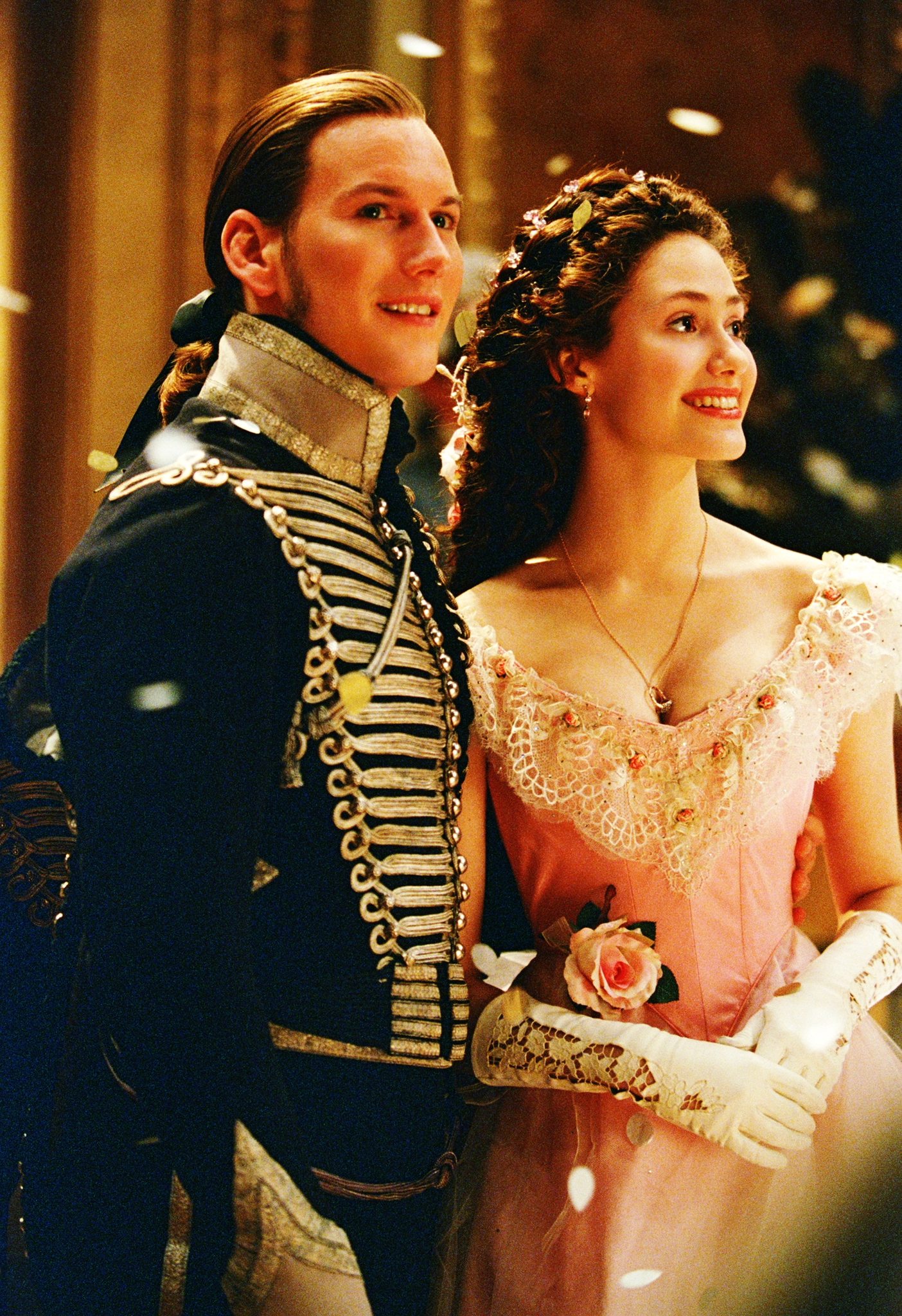 Still of Emmy Rossum and Patrick Wilson in The Phantom of the Opera (2004)