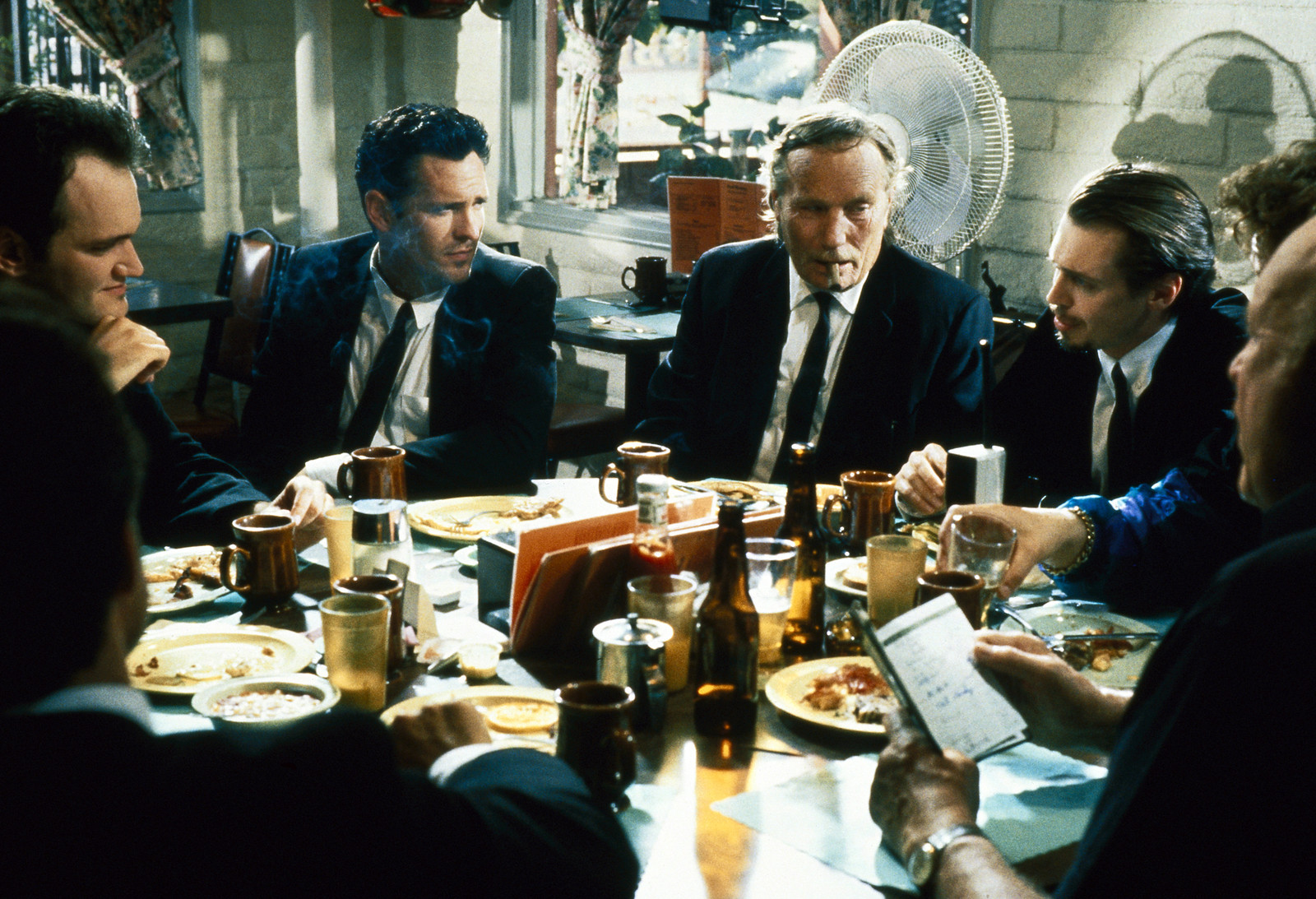 Still of Steve Buscemi, Quentin Tarantino, Michael Madsen and Edward Bunker in Pasiute sunys (1992)