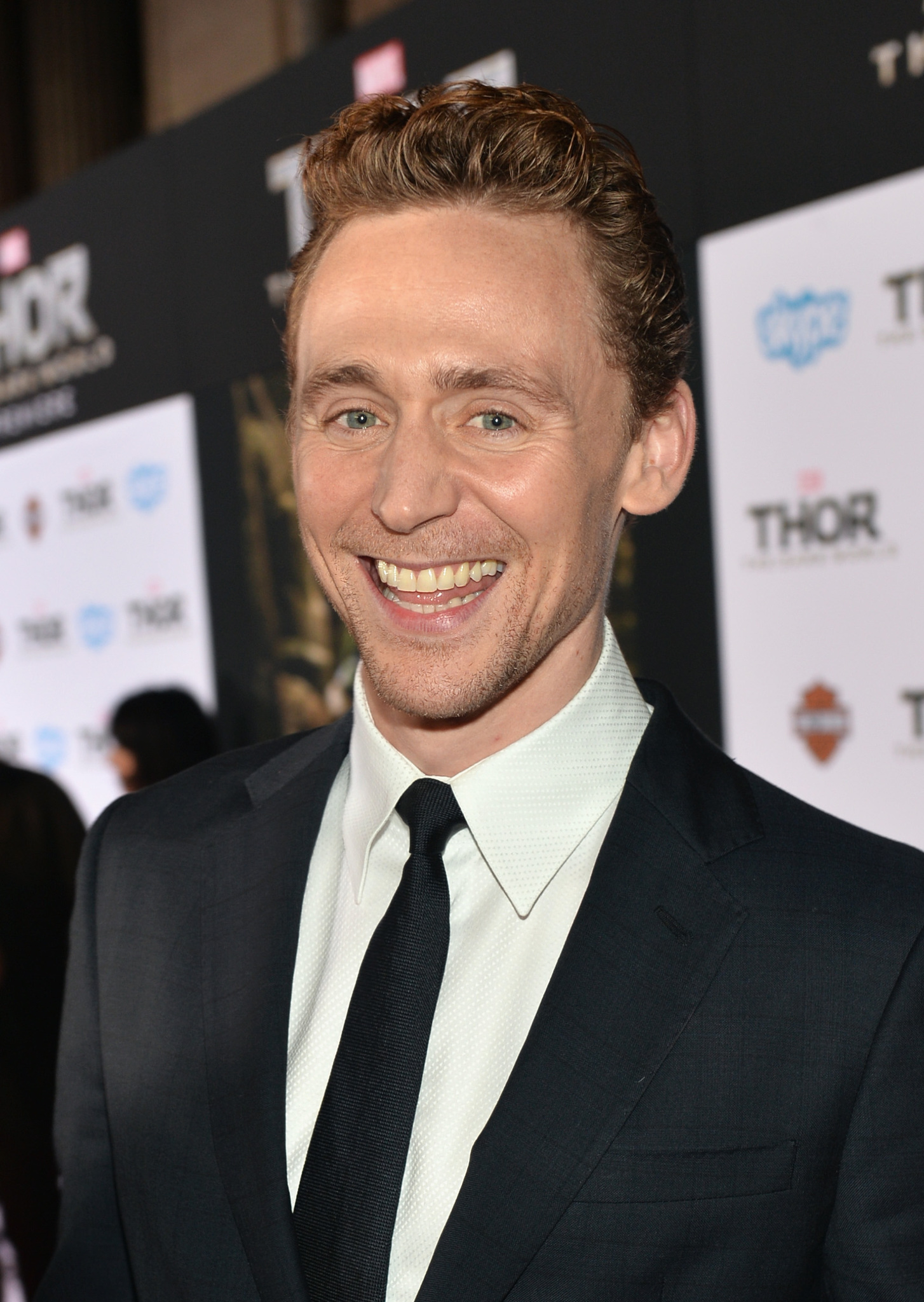 Tom Hiddleston at event of Toras: Tamsos pasaulis (2013)