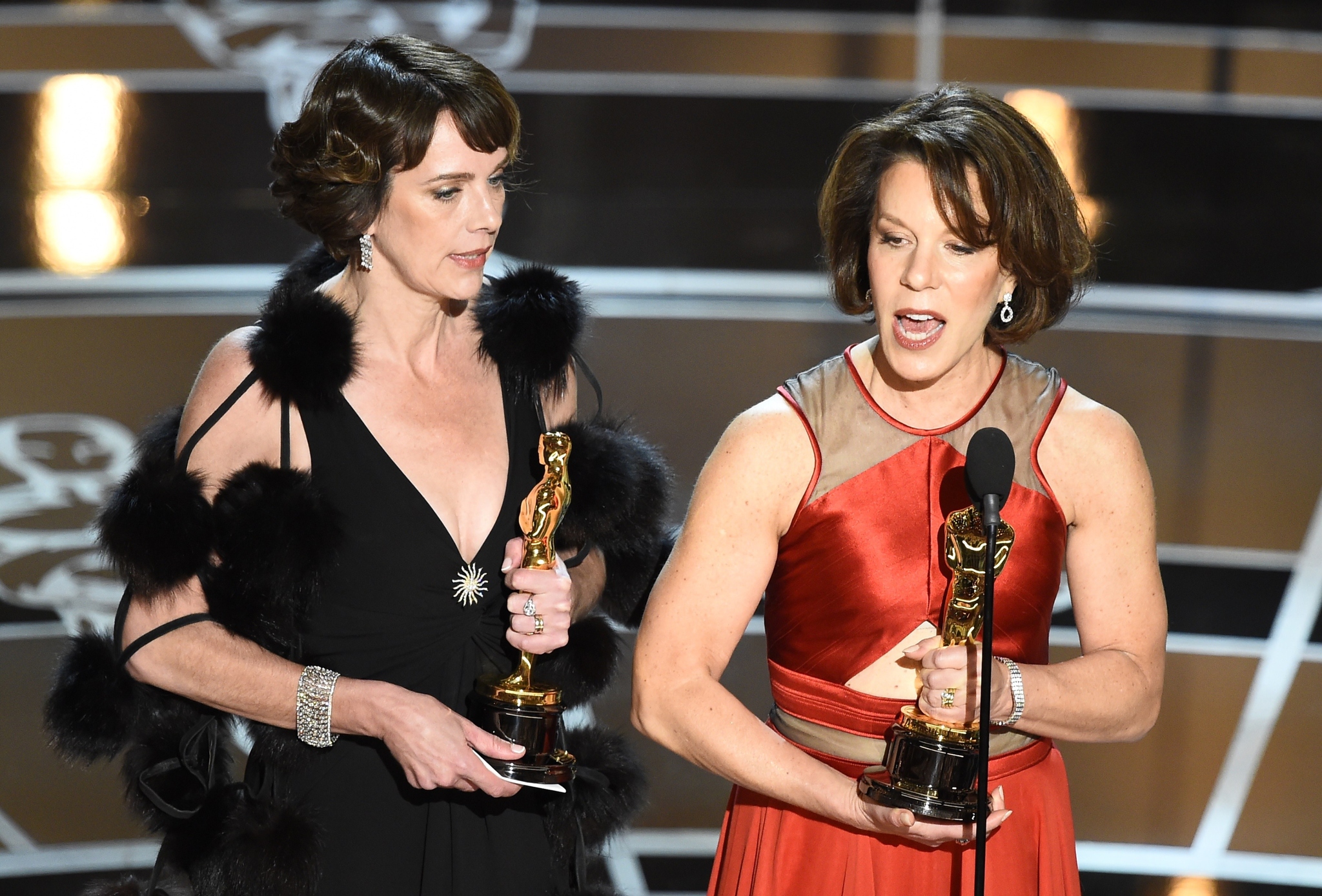 Ellen Goosenberg Kent and Dana Heinz Perry at event of The Oscars (2015)