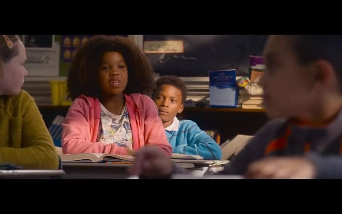 Still of Justice Winter and Quvenzhane Wallis in Annie(2014)