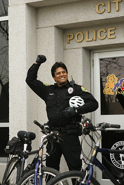 Still of Erik Estrada in Armed & Famous (2007)