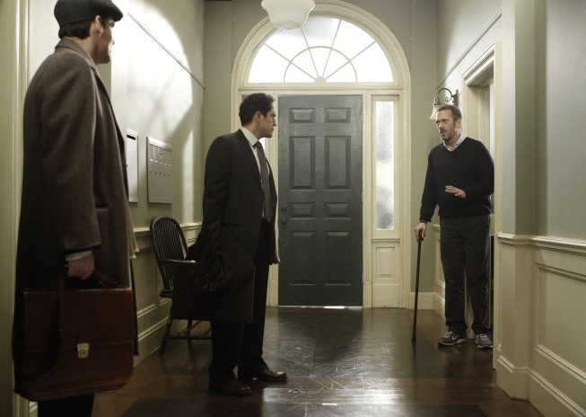 Still of Robert Sean Leonard, Hugh Laurie and José Zúñiga in Hausas (2004)