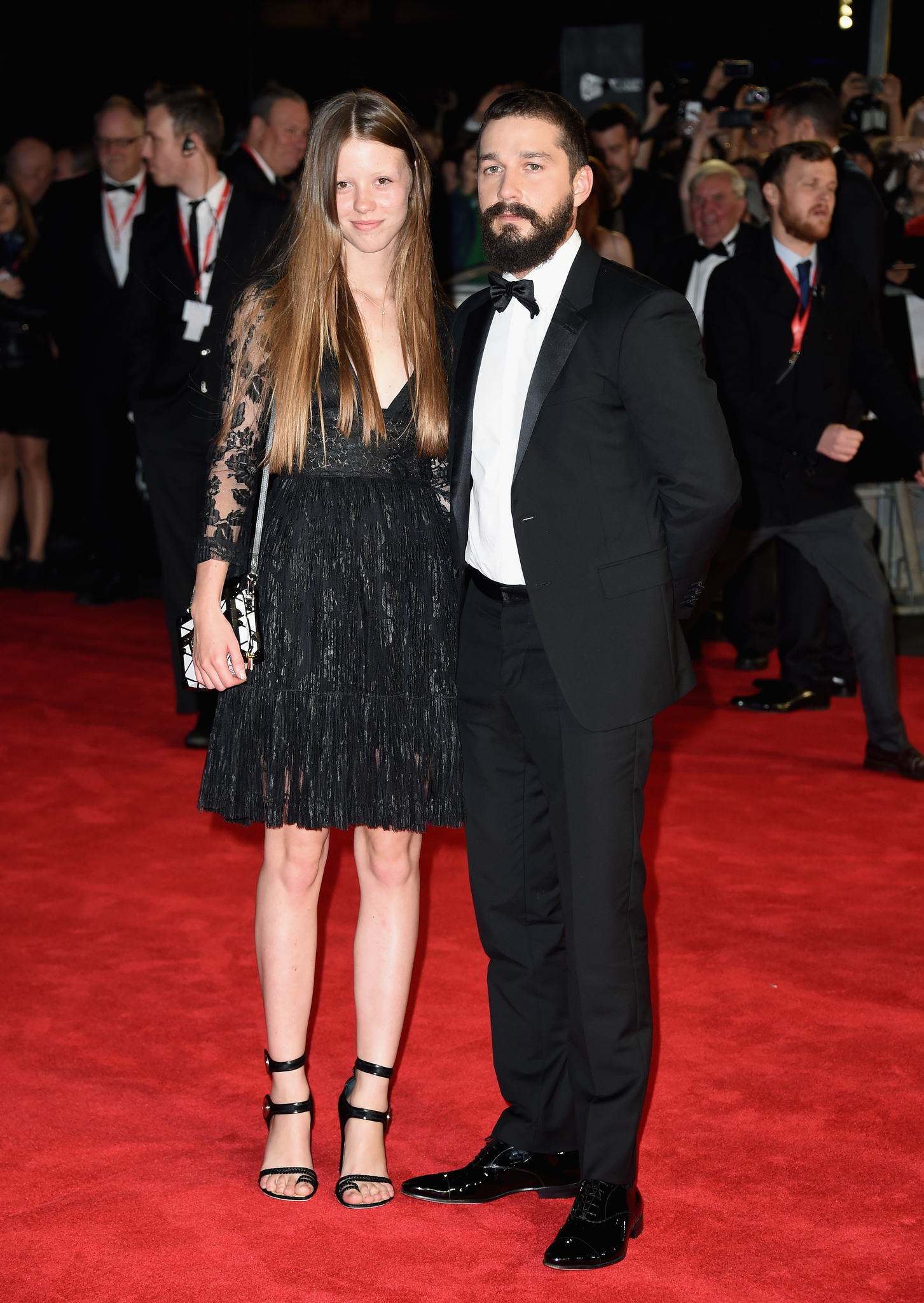 Shia LaBeouf and Mia Goth at event of Inirsis (2014)