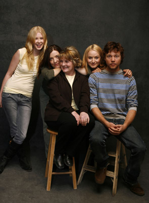 Brenda Blethyn, Cherie Nowlan, Emma Booth, Katie Wall and Khan Chittenden at event of Clubland (2007)