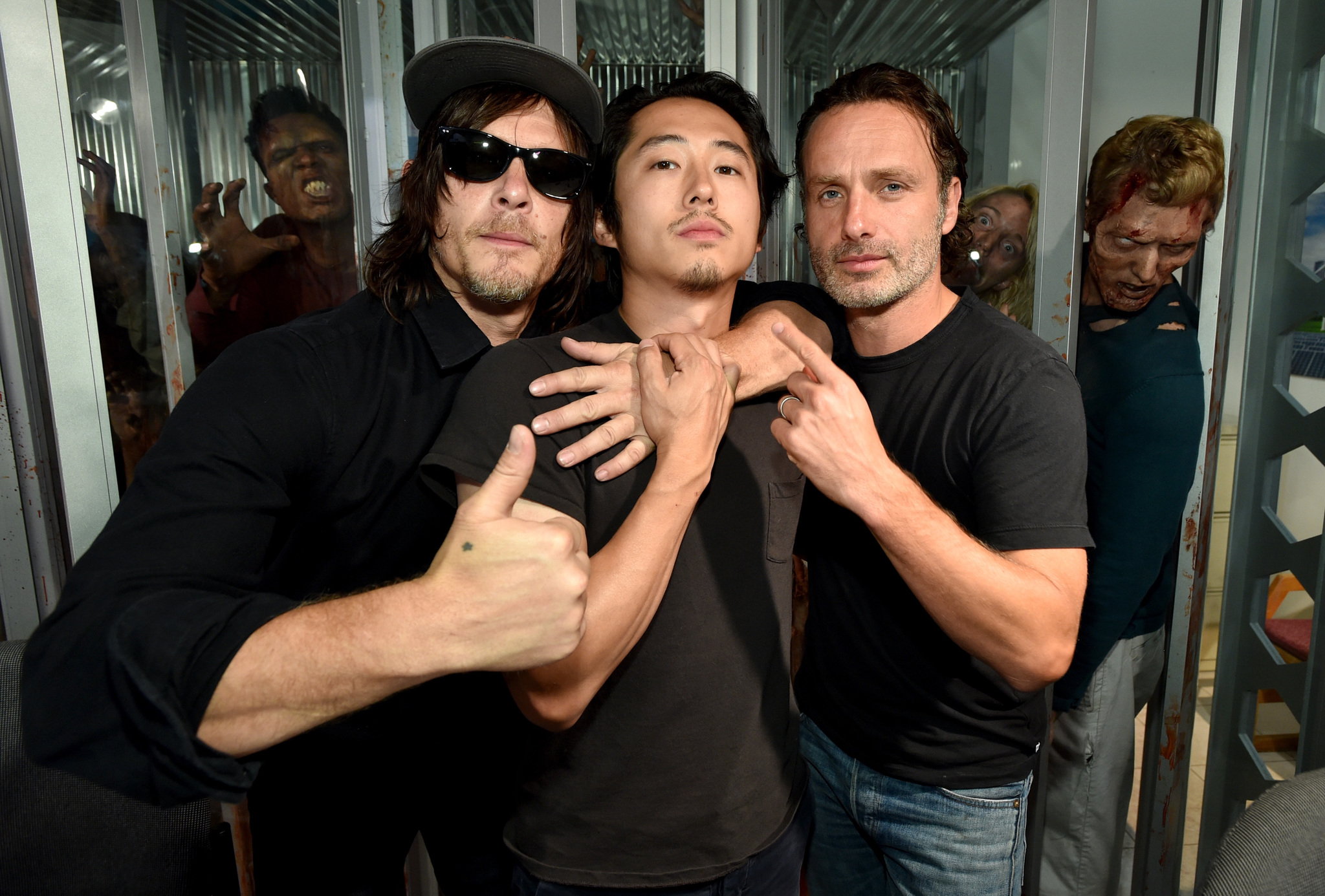 Norman Reedus, Andrew Lincoln and Steven Yeun at event of Vaikstantys numireliai (2010)
