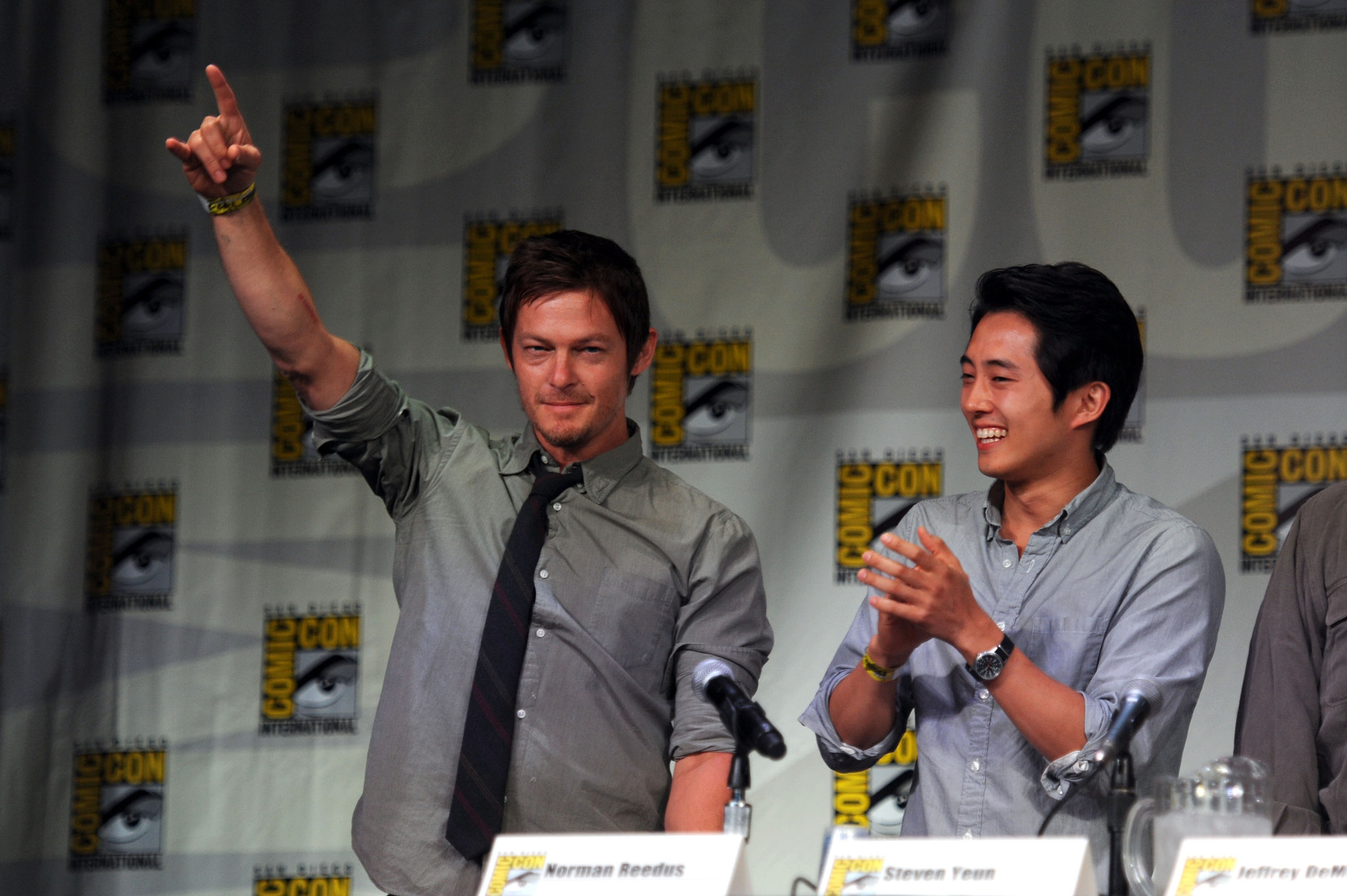 Norman Reedus and Steven Yeun