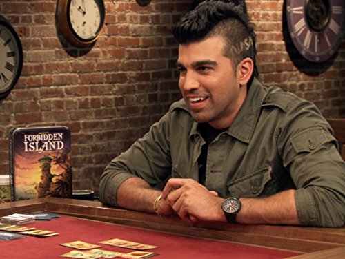 Still of Bobak Ferdowsi in TableTop: Forbidden Island (2013)