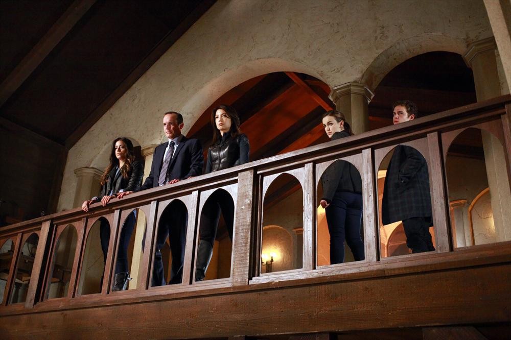 Still of Ming-Na Wen, Clark Gregg, Iain De Caestecker, Chloe Bennet and Elizabeth Henstridge in Agents of S.H.I.E.L.D. (2013)