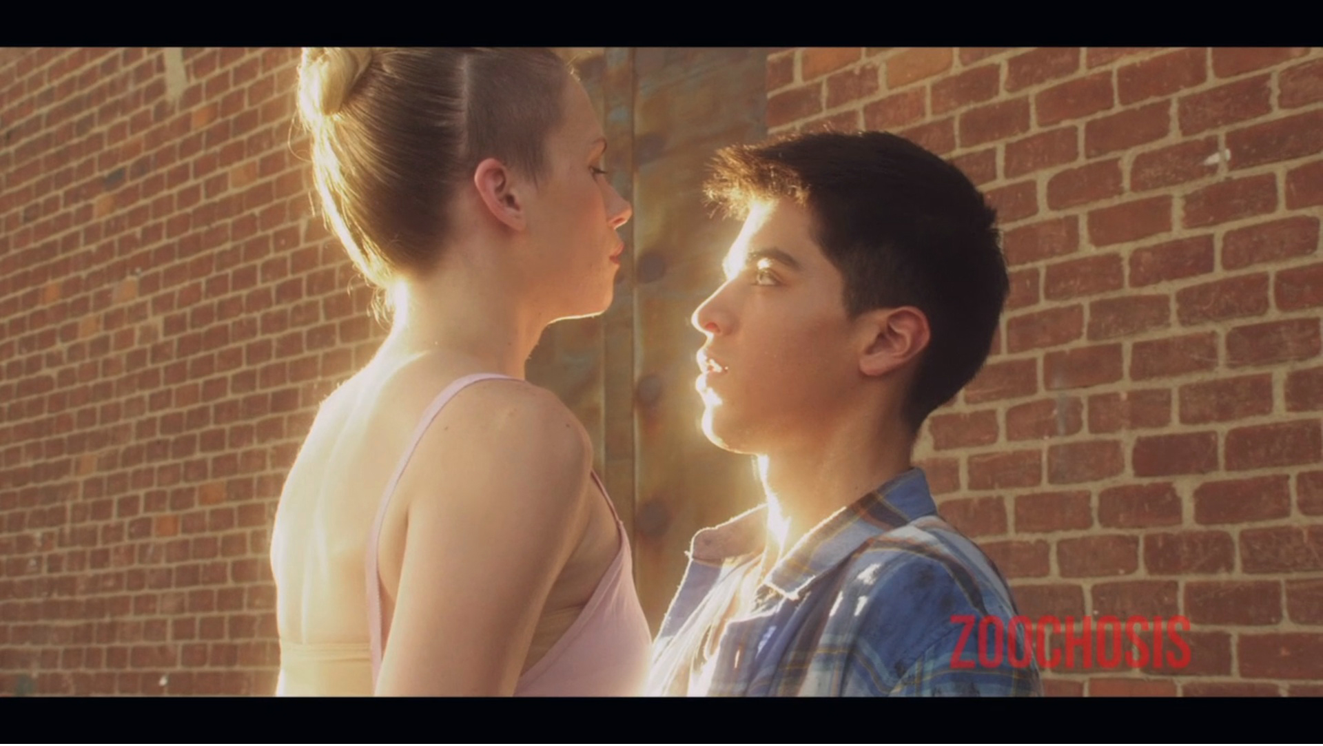 Nunez alongside actress Kate Pierson in the webisode Zoochosis