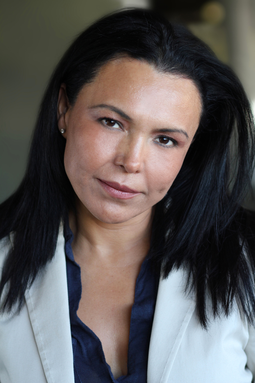 Sandra Santiago Headshot Los Angeles California, http://www.sandrasantiago.com