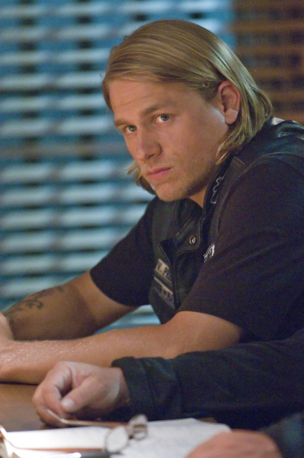 Still of Charlie Hunnam in Sons of Anarchy (2008)