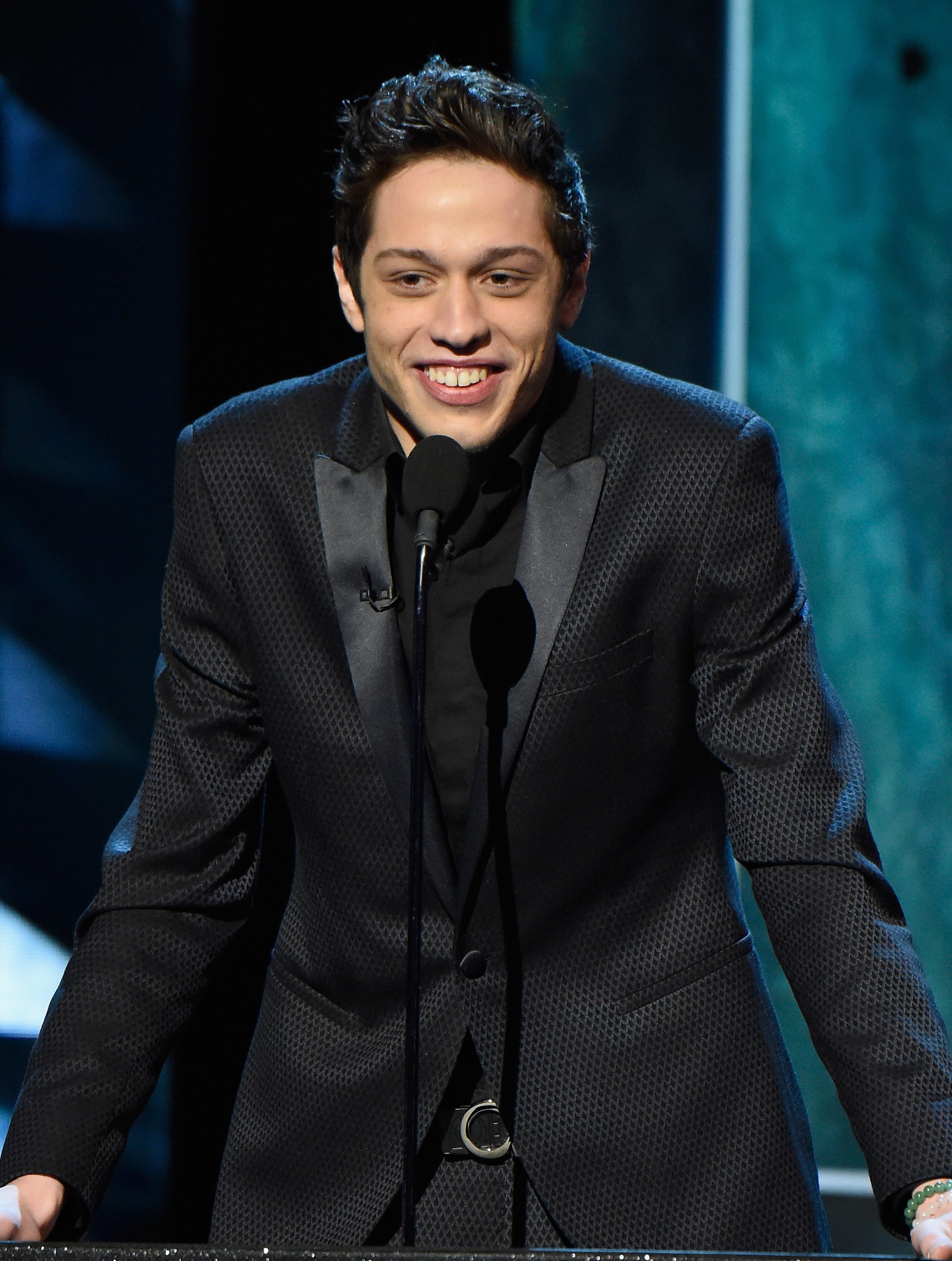 Pete Davidson at event of Comedy Central Roast of Justin Bieber (2015)