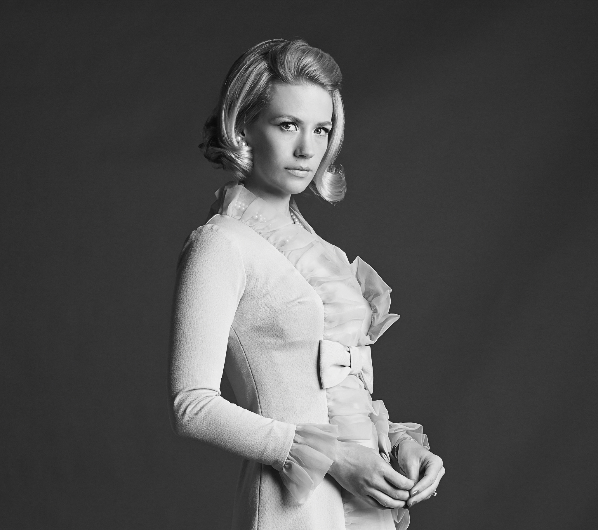 Still of January Jones in MAD MEN. Reklamos vilkai (2007)