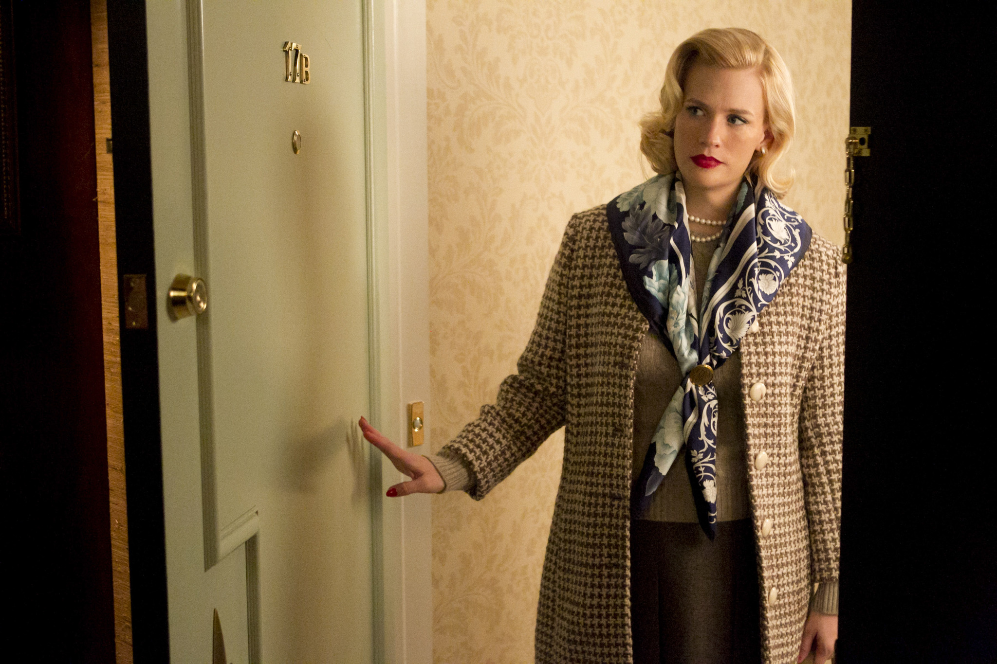 January Jones in MAD MEN. Reklamos vilkai (2007)