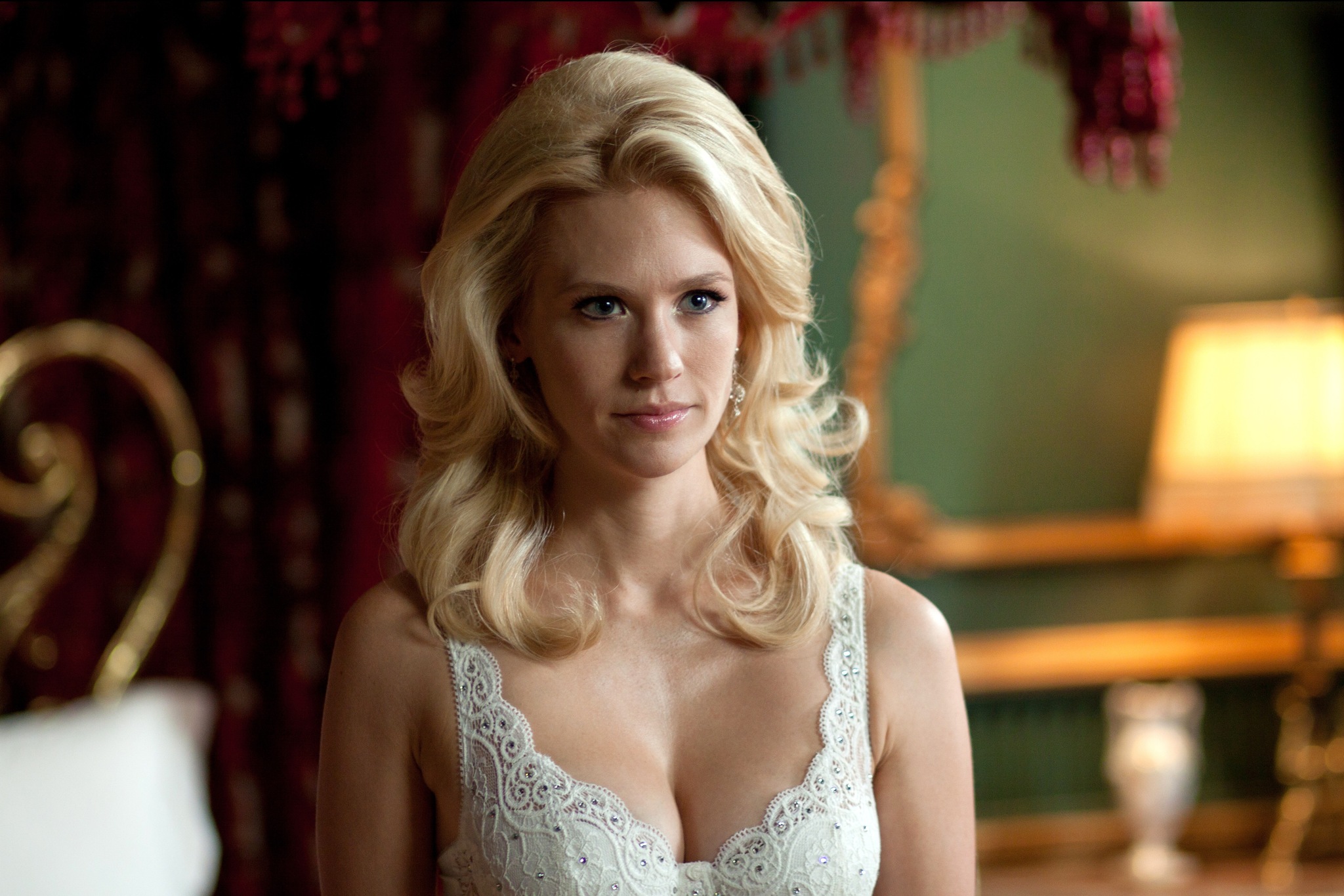 Still of January Jones in Iksmenai: pirma klase (2011)